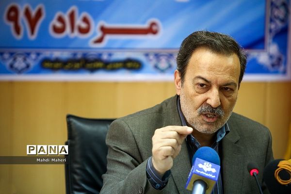 نشست خبری معاون آموزش متوسطه وزارت آموزش و پرورش