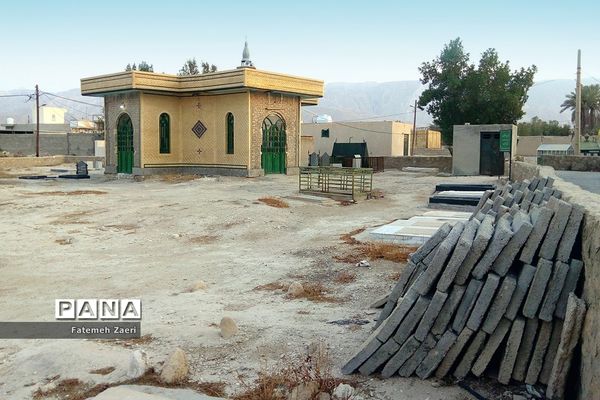 توقف بازسازی بقعه امام زاده نورالدین لامِرد فارس