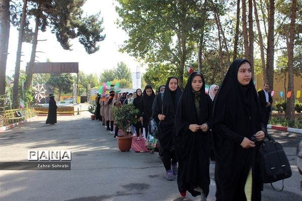 اردوی امید و نشاط دانش‌آموزان اسلامشهر در اردوگاه شهید‌منتظری شهریار