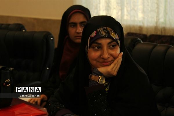 جشنواره مجریان و خبرنگاران دانش‌آموز مازندران
