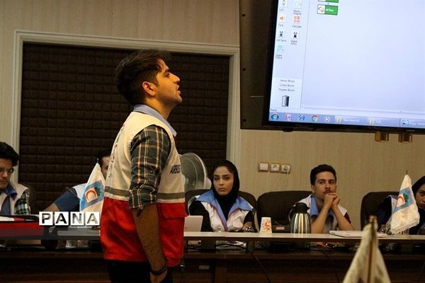 دوره آموزشی کاربرد علم، فناوری، مهندسی و ریاضیات  در کاهش آثار سوانح و بلایا در تبریز