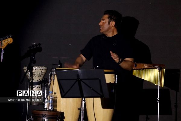 کنسرت محمدرضا گلزار در ارومیه