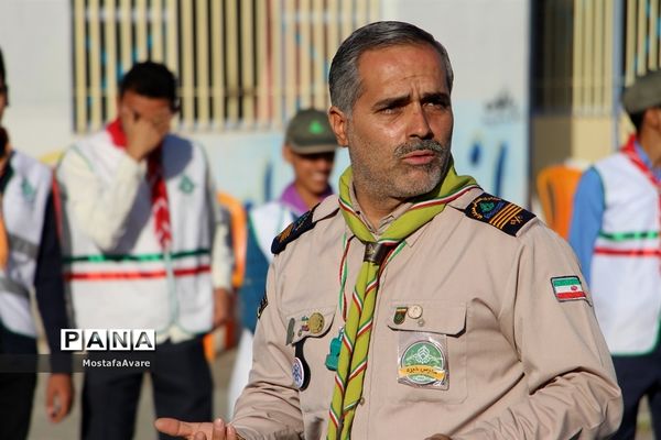 مراسم صبحگاه و آموزش بازی های بومی محلی استان به دانش آموزان پیشتاز پسر در اردو انتخابی اردوی ملی