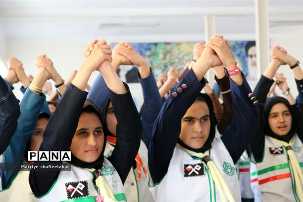 فراگیری آموزش‌های تخصصی تشکیلات دراردوی انتخابی وآمادگی اعضا پیشتازان دختر اعزامی به اردوی ملی