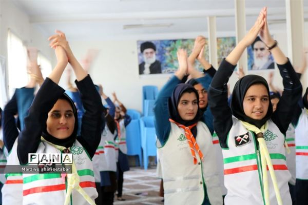 فراگیری آموزش‌های تخصصی تشکیلات دراردوی انتخابی وآمادگی اعضا پیشتازان دختر اعزامی به اردوی ملی