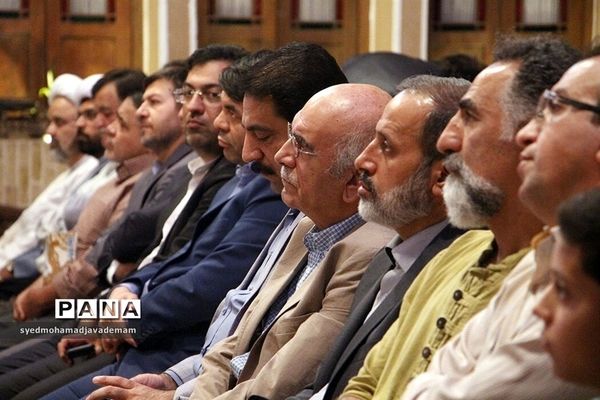 اختتامیه جشنواره ملی آیات خط در استان یزد