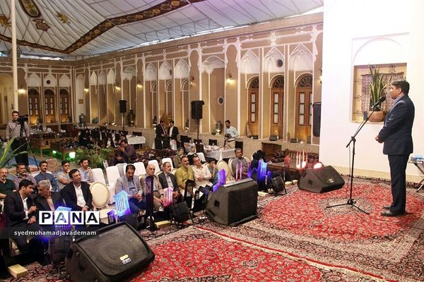 اختتامیه جشنواره ملی آیات خط در استان یزد