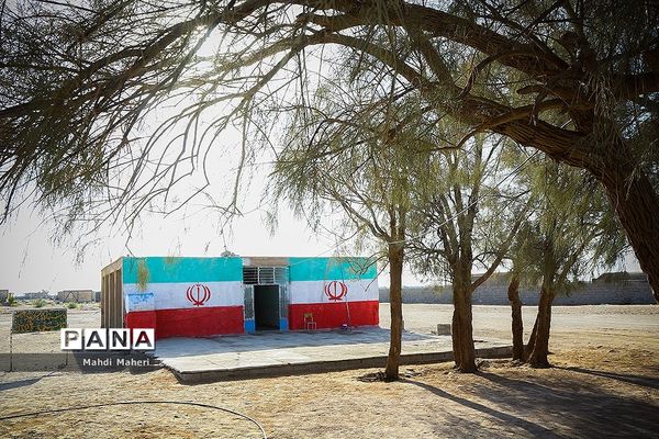 بازدید وزیر آموزش و پرورش از پروژه‌های عمرانی استان کرمان