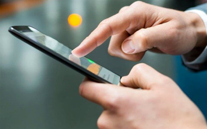 وزارت صنعت: ثبت سفارش تلفن همراه متوقف نشده است