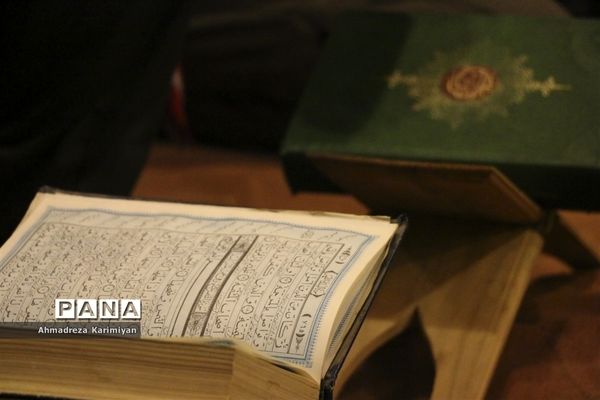 محفل انس با قرآن در اردوی ملی پیشتازان پسر
