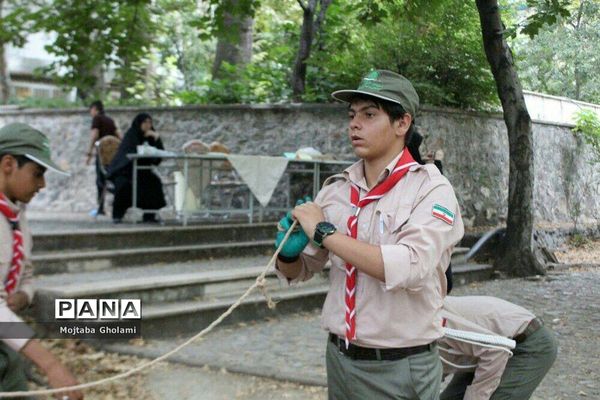 آزمون  ساخت پروژه ساخت باچوب طناب  توسط پیشتازان