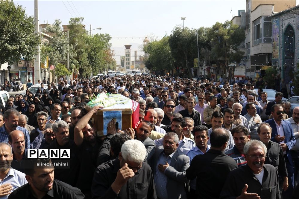 مراسم تشییع پیکر پاک شهید حسن ترکمان