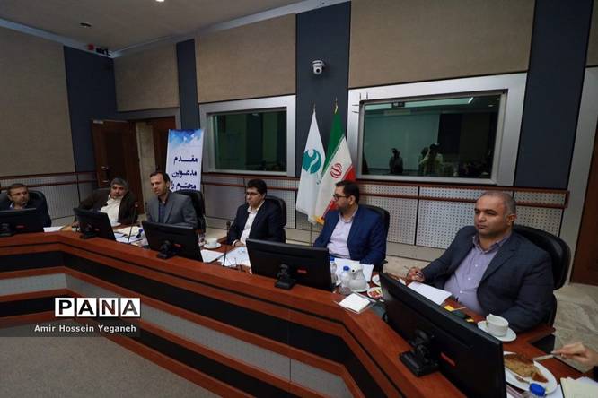 نشت اصحاب رسانه با مدیران و معاونان اقتصادی جزیره کیش