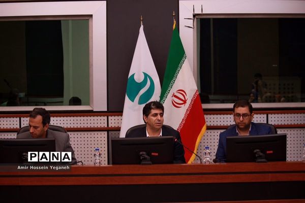 نشت اصحاب رسانه با مدیران و معاونان اقتصادی جزیره کیش