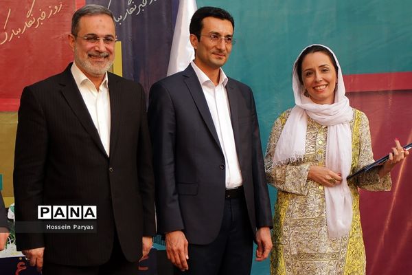 آیین نکوداشت و تقدیر از خبرنگاران حوزه آموزش و پرورش