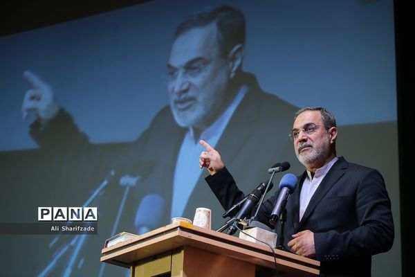 اختتامیه یازدهمین دوره لیگ علمی پیشگامان ایران اسلامی