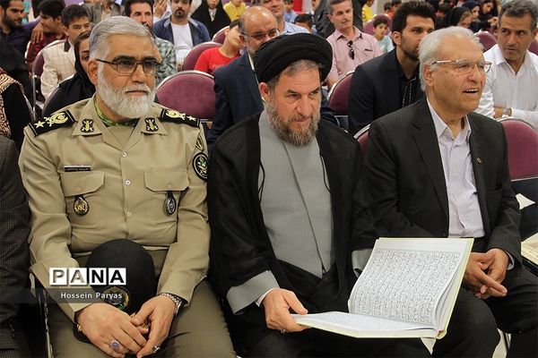 نشست هم‌اندیشی با خبرنگاران حوزه خیرین مدرسه ساز