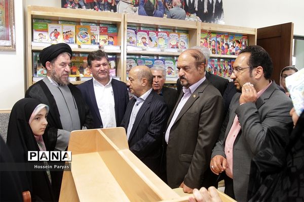 نشست هم‌اندیشی با خبرنگاران حوزه خیرین مدرسه ساز