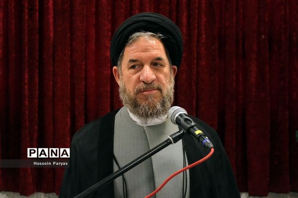نشست هم‌اندیشی با خبرنگاران حوزه خیرین مدرسه ساز