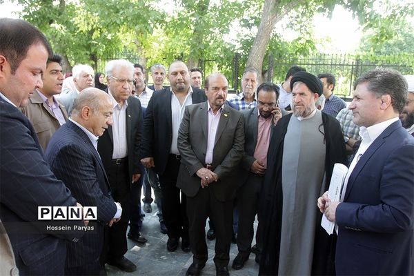 نشست هم‌اندیشی با خبرنگاران حوزه خیرین مدرسه ساز