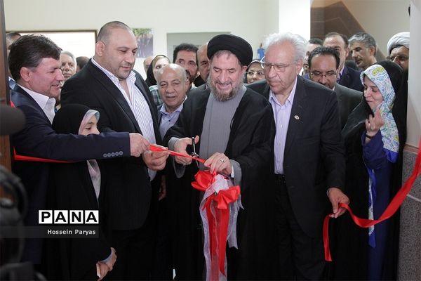 نشست هم‌اندیشی با خبرنگاران حوزه خیرین مدرسه ساز