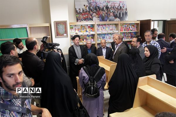 نشست هم‌اندیشی با خبرنگاران حوزه خیرین مدرسه ساز