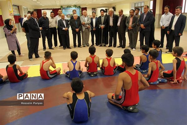 نشست هم‌اندیشی با خبرنگاران حوزه خیرین مدرسه ساز
