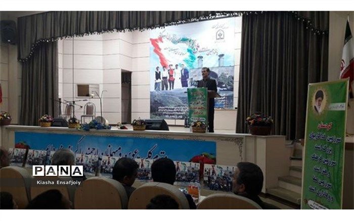 مدیر کل آموزش و پرورش کردستان: پیام اردوی ملی دانش آموزان مناطق مرزی عشق به میهن، پاسداری از دستاوردهای نظام اسلامی و خون شهداست