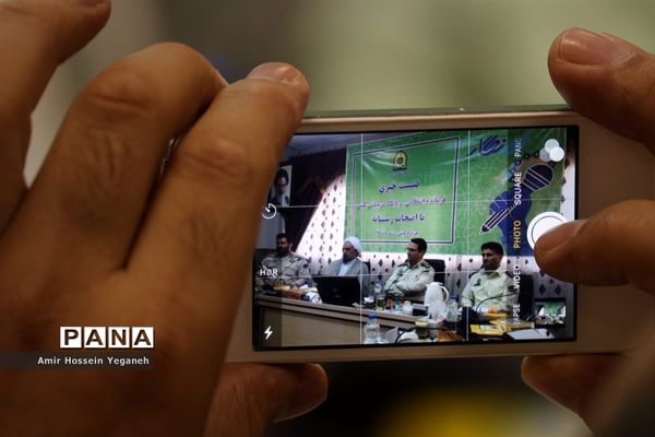 تقدیر از خبرنگاران حوزه نیروی انتظامی در روز خبرنگار