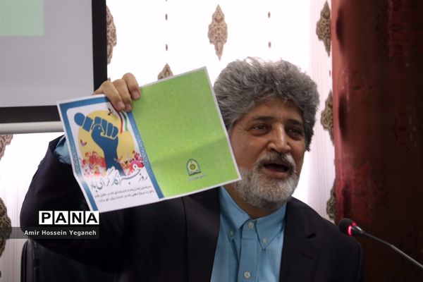 تقدیر از خبرنگاران حوزه نیروی انتظامی در روز خبرنگار