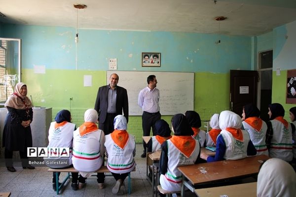 بازدید رییس سازمان دانش آموزی آذربایجان غربی از پایگاه‌های تابستانی سازمان دانش‌آموزی