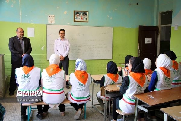 بازدید رییس سازمان دانش آموزی آذربایجان غربی از پایگاه‌های تابستانی سازمان دانش‌آموزی