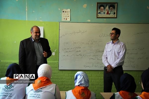 بازدید رییس سازمان دانش آموزی آذربایجان غربی از پایگاه‌های تابستانی سازمان دانش‌آموزی