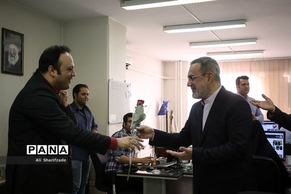 بازدید وزیر آموزش و پرورش از خبرگزاری پانا به مناسبت روز خبرنگار