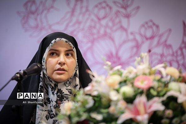 بازدید وزیر آموزش و پرورش از خبرگزاری پانا به مناسبت روز خبرنگار