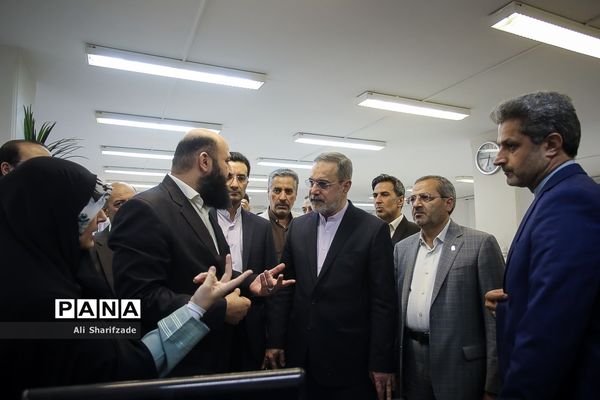 بازدید وزیر آموزش و پرورش از خبرگزاری پانا به مناسبت روز خبرنگار