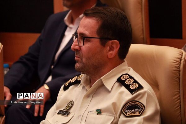گردهمایی بزرگ بررسی راه‌های توسعه و رونق اقتصادی در جزیره کیش