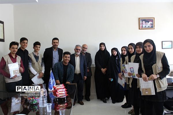 تقدیر مدیر سازمان دانش آموزی البرز از خبرنگاران پانا به مناسبت روز خبرنگار