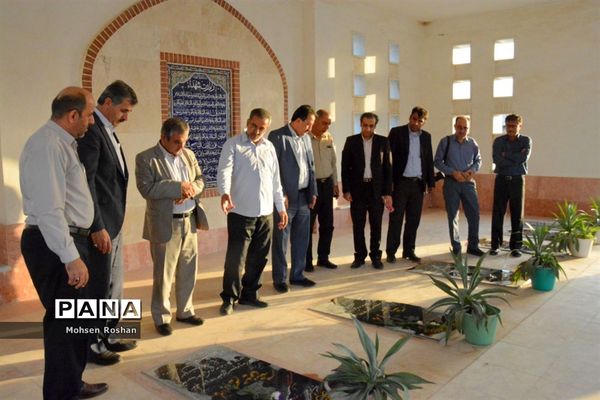 دیدار و تجلیل از آزاده فرهنگی سید جواد حسینی مقدم روستای سربست منطقه سعدآباد