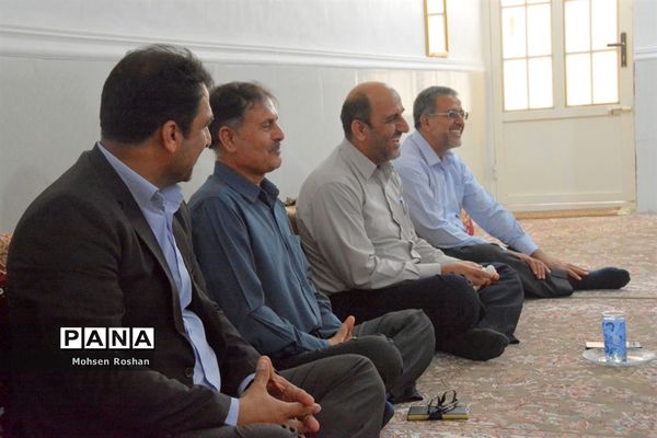 دیدار و تجلیل از آزاده فرهنگی سید جواد حسینی مقدم روستای سربست منطقه سعدآباد