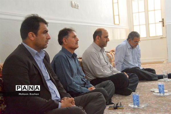 دیدار و تجلیل از آزاده فرهنگی سید جواد حسینی مقدم روستای سربست منطقه سعدآباد