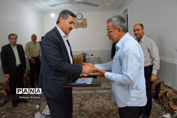 دیدار و تجلیل از آزاده فرهنگی سید جواد حسینی مقدم روستای سربست منطقه سعدآباد