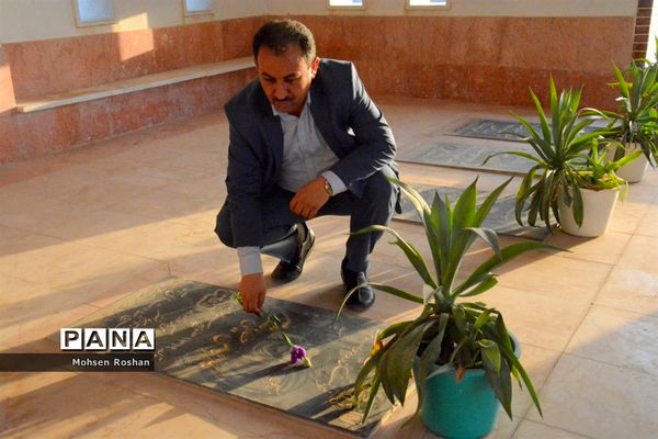 دیدار و تجلیل از آزاده فرهنگی سید جواد حسینی مقدم روستای سربست منطقه سعدآباد