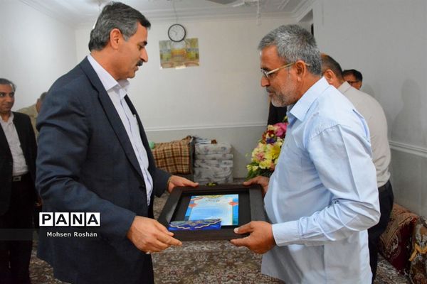 دیدار و تجلیل از آزاده فرهنگی سید جواد حسینی مقدم روستای سربست منطقه سعدآباد