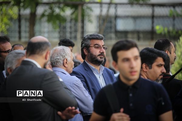 تشییع پیکر ضیاء الدین دری