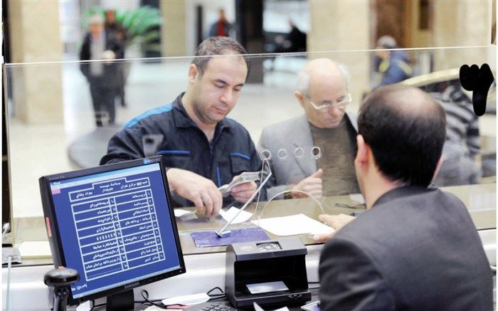 دبیر شورای هماهنگی بانک‌های دولتی : ساعت کار بانک‌های تهران به روال قبل بازمی‌گردد