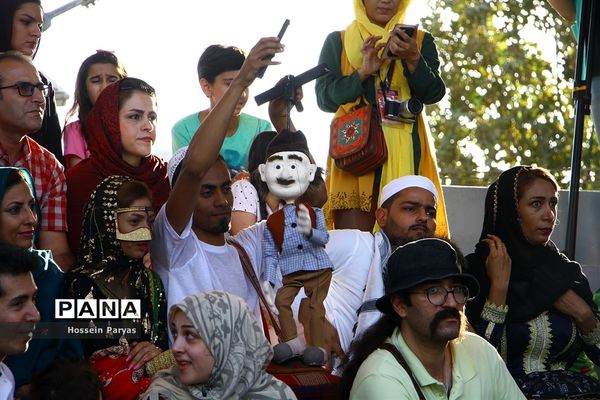 افتتاح هفدهمین جشنواره تئاتر عروسکی مبارک