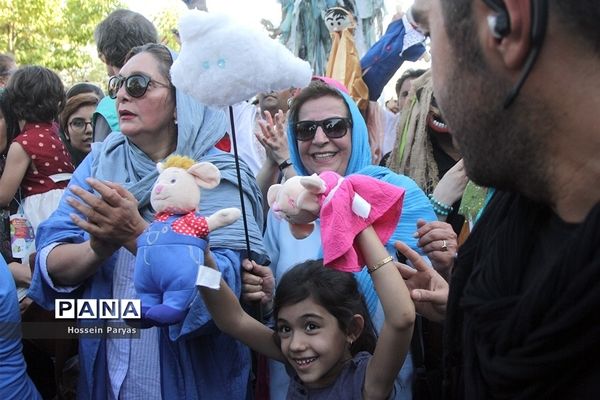 افتتاح هفدهمین جشنواره تئاتر عروسکی مبارک