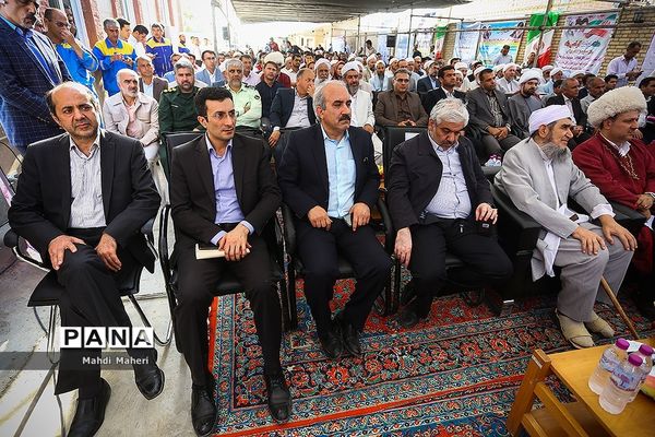 بازدید وزیر آموزش و پرورش از پروژه‌های عمرانی استان گلستان