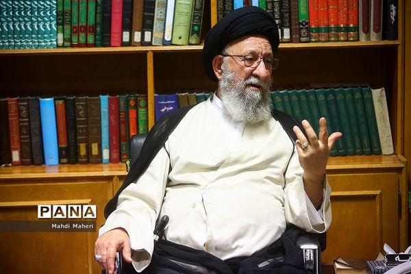 بازدید وزیر آموزش و پرورش از پروژه‌های عمرانی استان گلستان